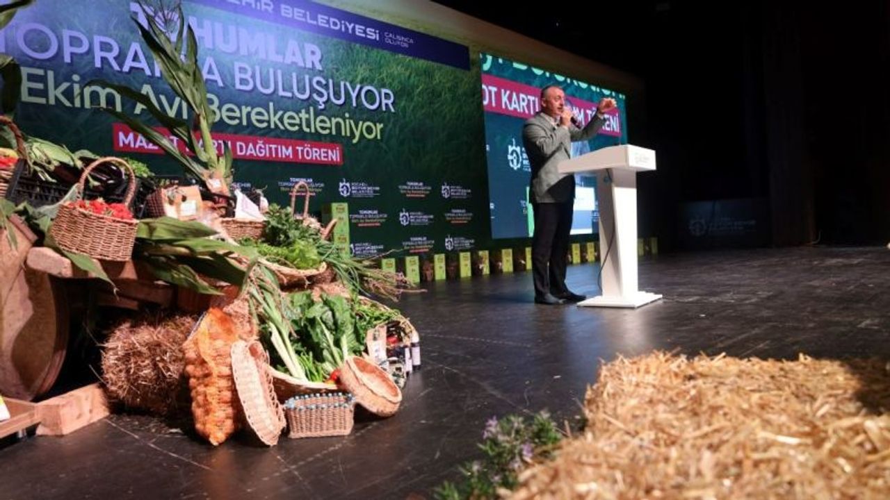 Büyükşehir Belediyesi Ekim Ayında Çiftçilere 156 Milyon TL Tarımsal Destek Sağlıyor