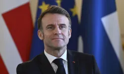 Macron’dan İran’a Şok Telefon! Vatandaşlarımızı Derhal Bırakın, Yoksa Sonuçlarına Katlanırsınız!