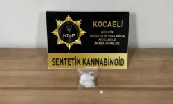 İzmit, Körfez ve Gölcük’te Narkotik Operasyonu: 8 Şüpheli Gözaltına Alındı