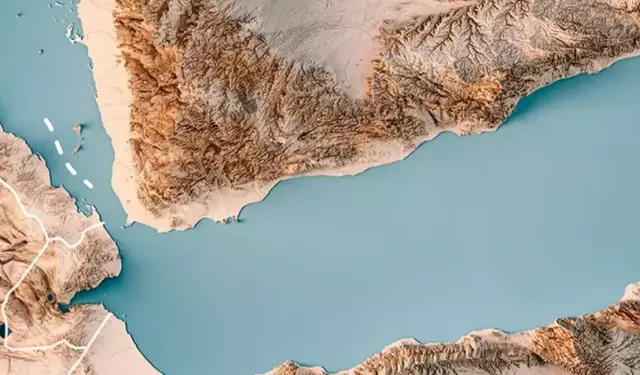 İngiliz Gemisi Vuruldu!