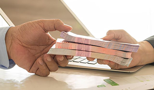 Emekliye Halkbank’tan Büyük Destek: 1.565 TL Taksitle 30 Bin TL İhtiyaç Kredisi Başladı