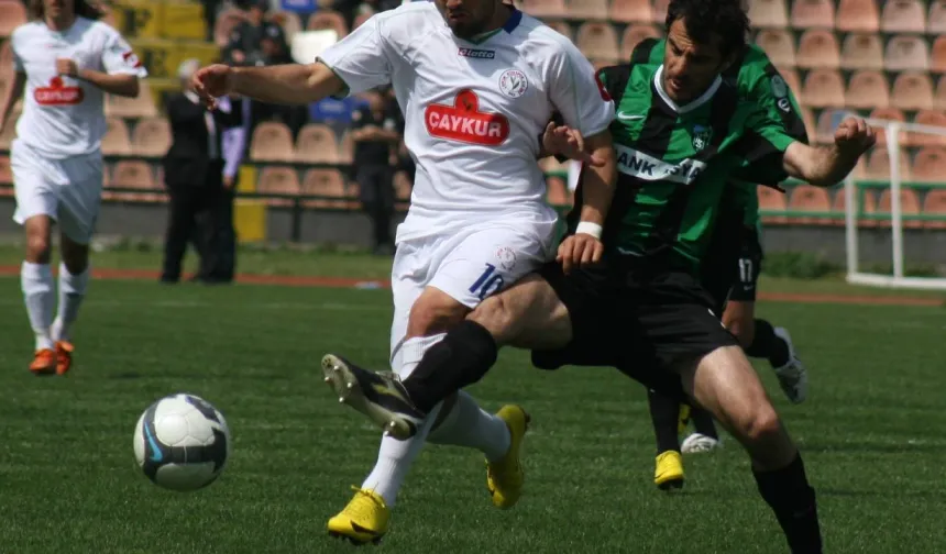 Kocaelispor - Çaykur Rizespor Maçının Hakemi Belli Oldu! İşte Görev Alacak İsimler