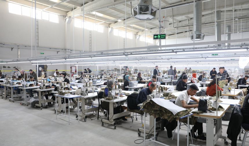 Türkiye Tekstil Sektöründe Sarsıntı: İki Dev Firma İflas Etti